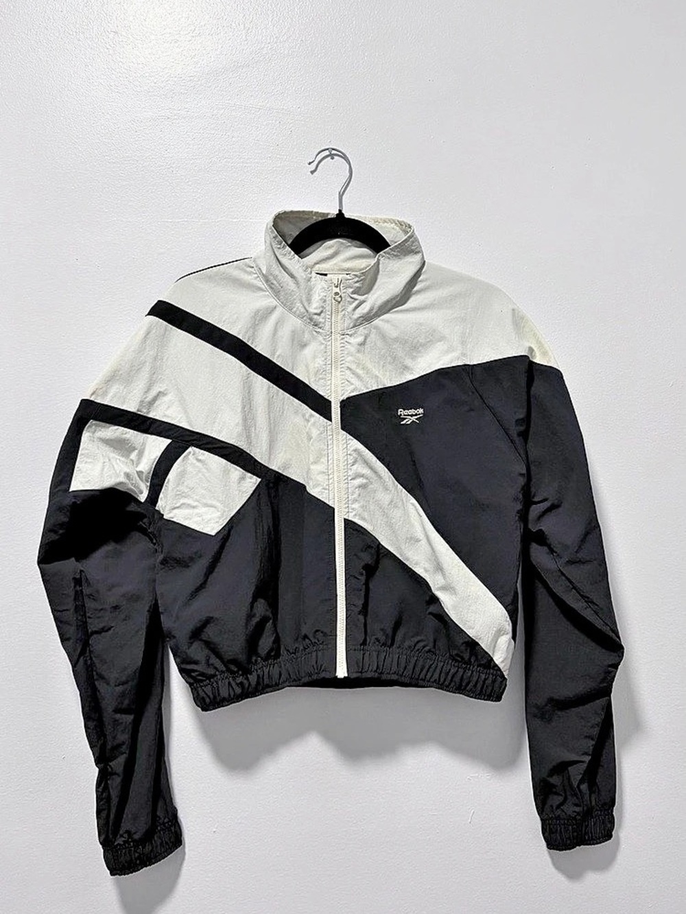 Reebok track jacket Small